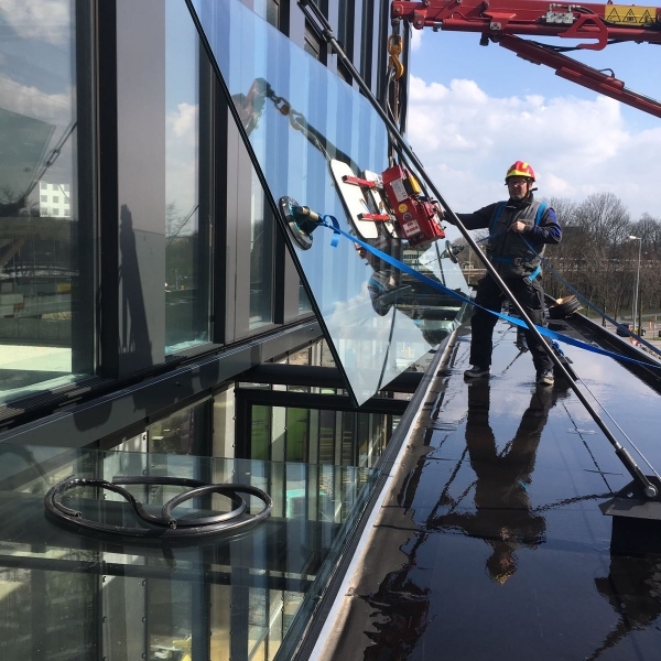 condensor Specimen Ga door Glasluifel Amstelkwartier Hotel – Xl-Glas en Verf